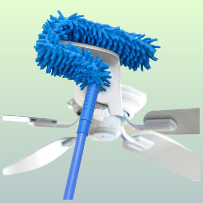 Vaqxnev Compact Soft Microfiber Dusting Brush & Adjustable Rod Wet and Dry Duster