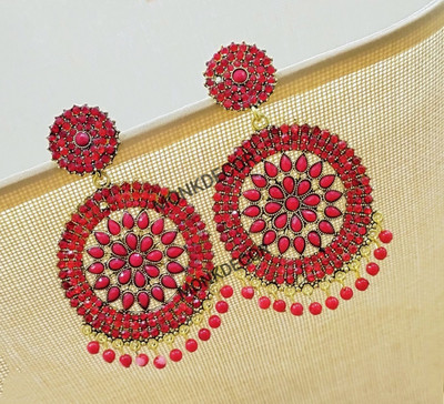 MONKDEOCR Stylish Round Gola Stone Artificial Alloy Stud Earring