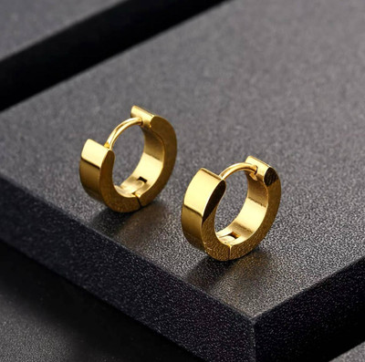 Xflame Trendy Stylish Gold Hoops Earrings for Men and Women Gold Hoop Earring Stainless Steel Clip-on Earring