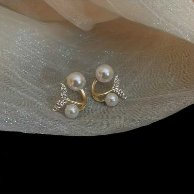 neze NZ 44 Pearl Mermaid Tail Shaped Stud Earrings Women's Statement Alloy Cuff Earring