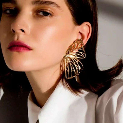 estailo fashion Delicate Fly High Butterfly Earrings for Women | Lightweight Stylish Studs | Alloy Ear Thread