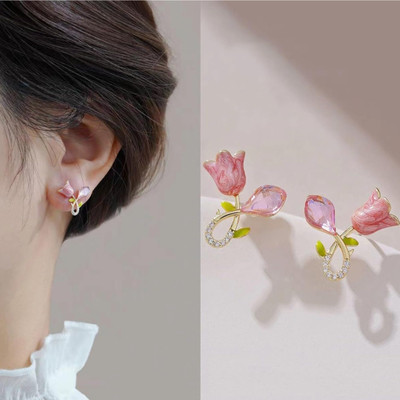 RV YUWON Stylish western Light Weight Party Wear Casual Fancy Office Daily Wear Earring Cubic Zirconia Alloy Rhinestone Studs