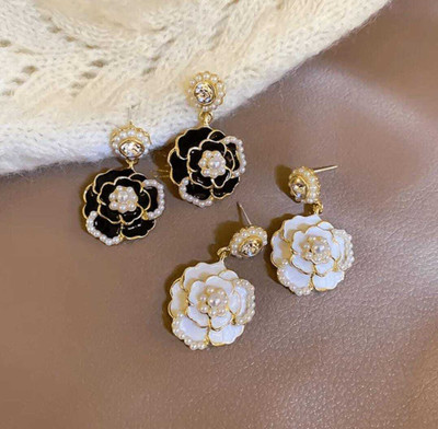 Rockjon Korean Earrings for girls & women stud earrings party wear casual wear Alloy Stud Earring