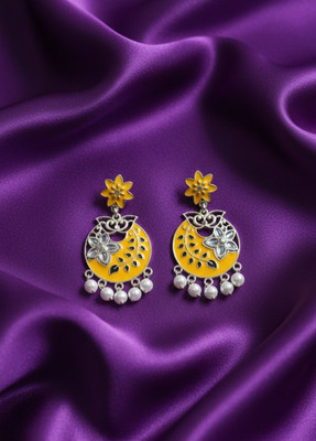 ShinAura Chandbali Metal Chandbali Earring