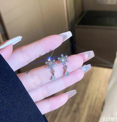 Anamya Collections SNOWFLAKE EARRING Alloy Stud Earring