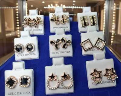 KARMAKAR CREATION SHINING GOLD 9Pairs Brass Stud Earring