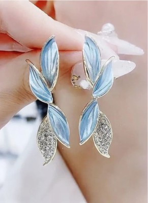 Saugaat Craft Korean Trendy Leaf Earrings For Women Girls Light Weight Western Party Wear Alloy Drops & Danglers, Huggie Earring, Earring Set