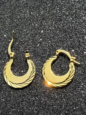 syrma 1 Pair Gold Clip On Punk Barbell Press Screw Pierced Nattiyan Linning Stud/Hoop Stainless Steel Earring Set