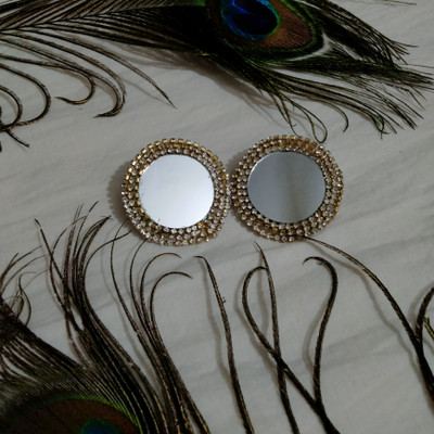 Hastakshar Diamond & Mirror handmade Stud Earrings Glass Stud Earring