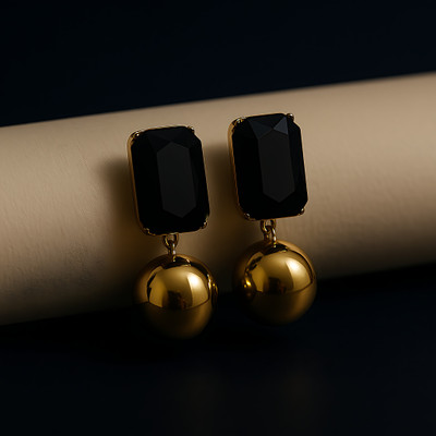 Muskan Enterprises Cyrstal Daimond earrings for women for special Occassion Crystal Brass, Crystal, Alloy Earring Set, Drops & Danglers, Jhumki Earring, Huggie Earring