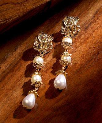 SOHI The Margery Drop Earrings Alloy Drops & Danglers