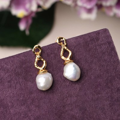 neze NZ 66 Korean Style Gold Plated Pearl Drop Stud Earring Alloy Drops & Danglers