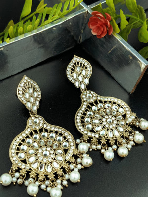 house of common Modern Trendy New Traditional Studded Golden jumka wedding Earrings Alexandrite, Beads, Cubic Zirconia, Diamond, Pearl Alloy Earring Set, Drops & Danglers, Chandbali Earring, Jhumki Earring, Rhinestone Studs house of common Modern Trendy New Traditional Studded Golden jumka wedding Earrings Alexandrite, Beads, Cubic Zirconia, Diamond, Pearl Alloy Earring Set, Drops & Danglers, Chandbali Earring, Jhumki Earring, Rhinestone Studs