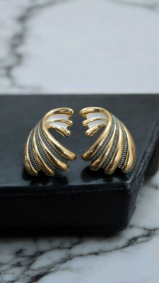 MYSTERIOUSMART Elegant stud Earrings For girls Brass Stud Earring