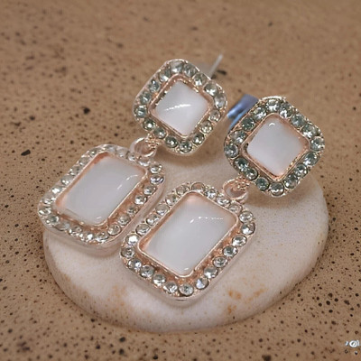 Relishine Stylish Rose Gold Tonned White Earring Metal Jhumki Earring