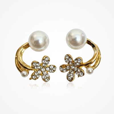 Maadhurita Jewels Hub Gold Plated Korean Style Earrings for Girls ,Women Alloy Stud Earring