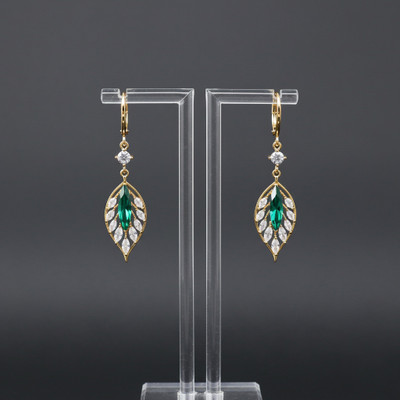 honeysoni Green Rhinestone Leaf Drop Earrings Alloy Rhinestone Studs, Drops & Danglers