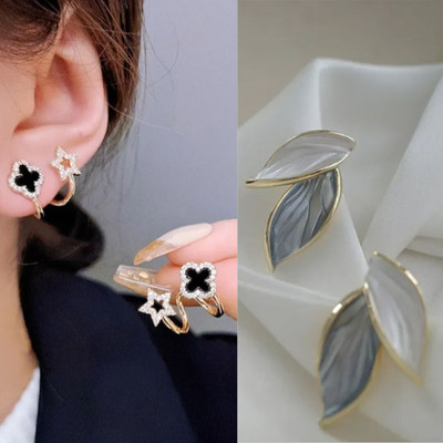 Saugaat Craft Western Style Trending Combo Pack of 2 Korean Studs Earrings For Women And Girls Alloy Drops & Danglers, Stud Earring, Earring Set