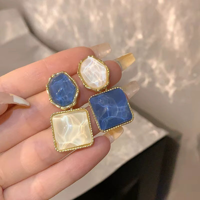 RTrinket Korean Water Wave Resin Stud Earrings | French Design | All Season Wear Crystal Alloy Tassel Earring, Earring Set, Clip-on Earring, Hoop Earring, Plug Earring, Stud Earring