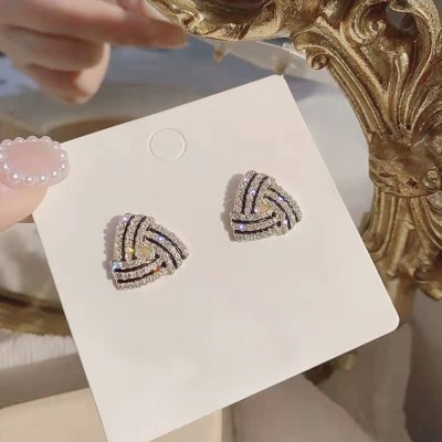 Xivir Korean Style Triangle Geometric Stud Earrings for Women Alloy Stud Earring