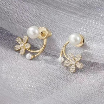 Vembley Korean Charming Diamond Flower Pearl Stud Earrings 2 Pcs Alloy Stud Earring