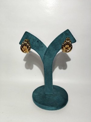 Neha Prime Vintage Style Gold Knot Clip-On Earrings, Ridged Design Cubic Zirconia Cubic Zirconia Metal Clip-on Earring