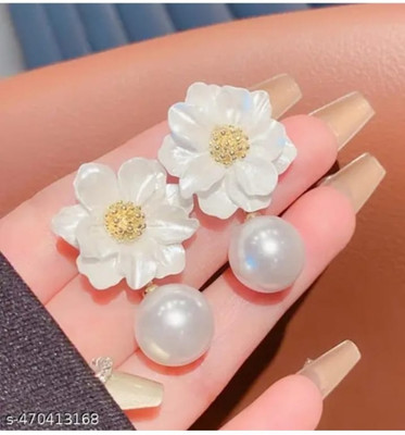 RISHASTYLE Korean stylish flower motive and pearl earrings Zircon Alloy Stud Earring, Drops & Danglers