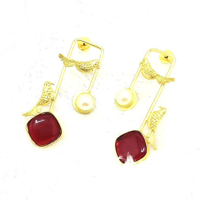 ramya jewels Golden Colour Fusion Earrings with Maroon Color Stone, Geometric Design Emerald Brass Drops & Danglers, Rhinestone Studs