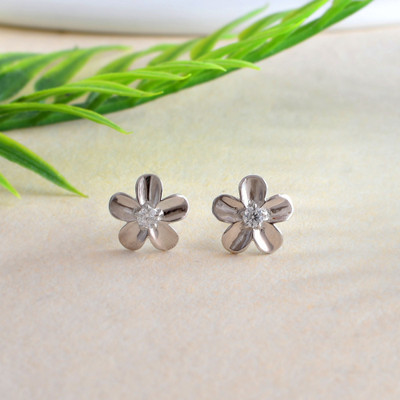 ROOVI Pure 925 Silver flower Zircon studs for everyday & office Zircon Sterling Silver Stud Earring