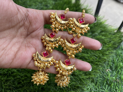 ALANKARSTORE Chandra_Earcuff_Gold Alloy Cuff Earring