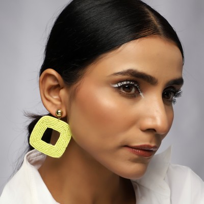 Surmayee Surmayee Drop Gazab Sqaure Bead Earring | Yellow Color Handmade Women Earring Glass Chandbali Earring