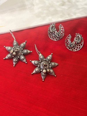 Niska Niska Set Of 2 Silver-Plated Oxidised Ghungroo Beaded Floral Shaped Studs Brass Drops & Danglers