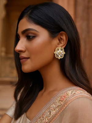 Digital Dress Room Fresh Water Pearl Earrings Flower Design AD Stud Earrings for Women Brass Stud Earring