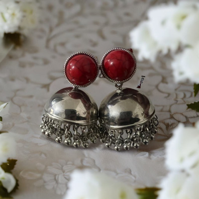 TheQueenVibes THE QUEEN VIBES Brass, Glass Jhumki Earring, Earring Set