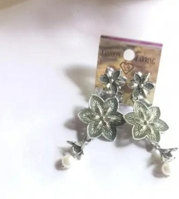 Saru collection Ear Alloy Jhumki Earring
