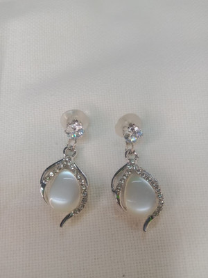 Avoroni Stylish White Teardrop Drop Earrings for Women with Crystal Accent Alloy Stud Earring