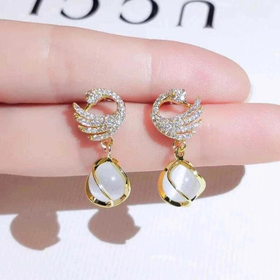 Mebella Korean Glorious Pearl Gold Plated style Peacock and white moti Earring for Women Alloy, Brass Drops & Danglers, Hoop Earring, Huggie Earring, Jhumki Earring, Earring Set