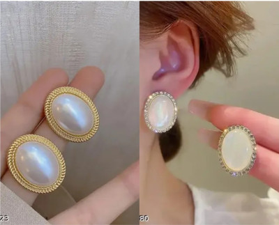 RISHASTYLE White stone and pearl earrings combo of Two Zircon Alloy Stud Earring