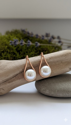 Dazzzle Trandy earing set for women Pearl Alloy, Acrylic Earring Set