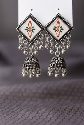 VELOURA EARRING Metal Hoop Earring