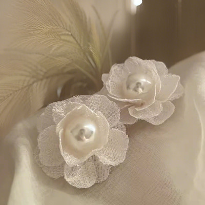 ANOUK Flower Earrings for women korean earing girl Moti Ear Ring stylish Western studs Pearl Mother of Pearl, Fabric Stud Earring, Earring Set