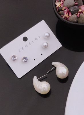 RARE1STUDIO Elegant and Trendy Stud Earrings For Women & Girl's Wear at Every Ocassion Cubic Zirconia Alloy Stud Earring
