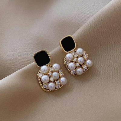 Min&Max Square & round pearls Stud Earrings For Women & Girls Alloy, Metal Drops & Danglers, Stud Earring