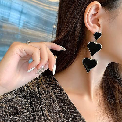 Lathar BLACK 3 DIL Alloy Stud Earring