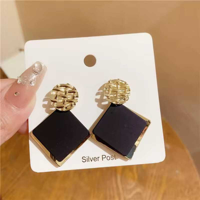 Oralya Trendy Earrings For Women Girls Korean western Stylish fancy light weight shiny Cubic Zirconia Alloy Plug Earring, Drops & Danglers, Hoop Earring, Jhumki Earring, Earring Set