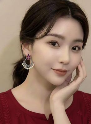 SHARANYA Oxidized Silver Hoop Earrings with Red Stone Leaf Design & Pearl Drops Alloy Chandbali Earring
