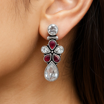 varnikaa Quartz Brass Stud Earring