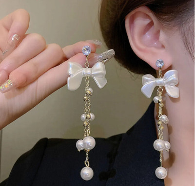 Saugaat Craft Korean Style Hanging Earrings For Women Girls Light Weight Western Party Wear Pearl, Cubic Zirconia Alloy Drops & Danglers, Huggie Earring, Earring Set
