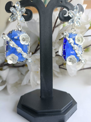 Relishine Western Trendy Blue Stone with White Flower Earring Metal Stud Earring