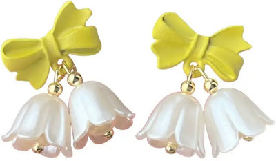 CIKIT Bold and Beautiful Loop Earrings for Fashion Enthusiasts Metal Stud Earring